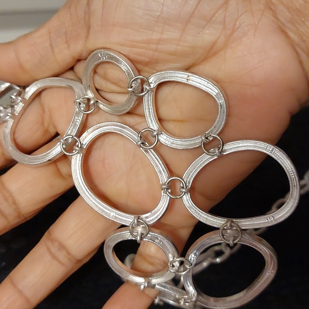 Silver Tone Linked Hoops Bib Necklace Statement Piece - Picture 6 of 6